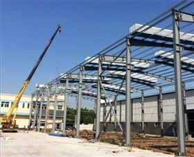 揭阳钢结构厂房安装 东莞泓泽钢构承接工程设计加工安装